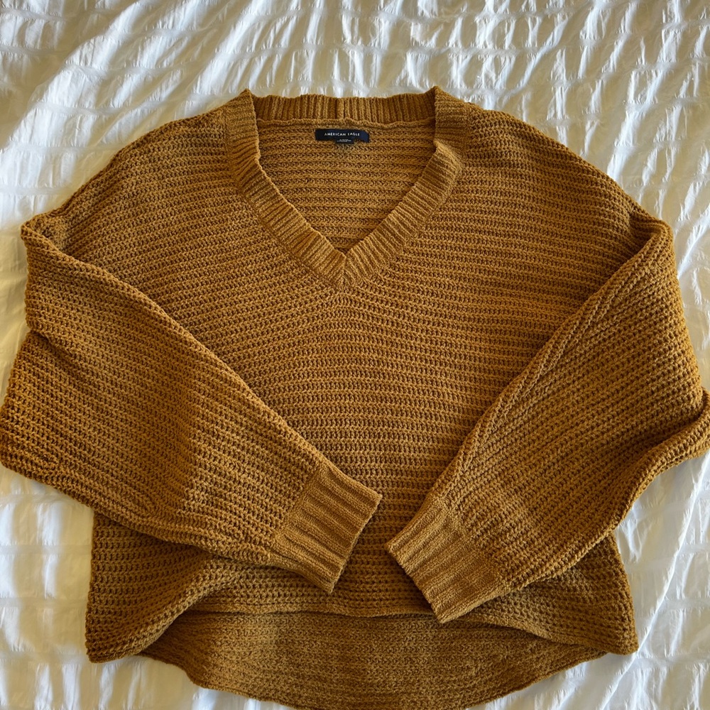 American Eagle sweater